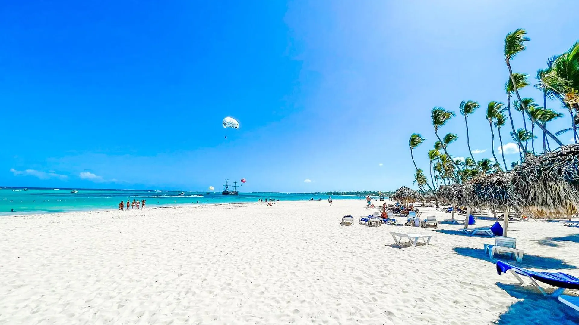 Ducassi Suites Studios Vacation Hotel - Bavaro Beach Club - Wifi - Parking Punta Cana República Dominicana