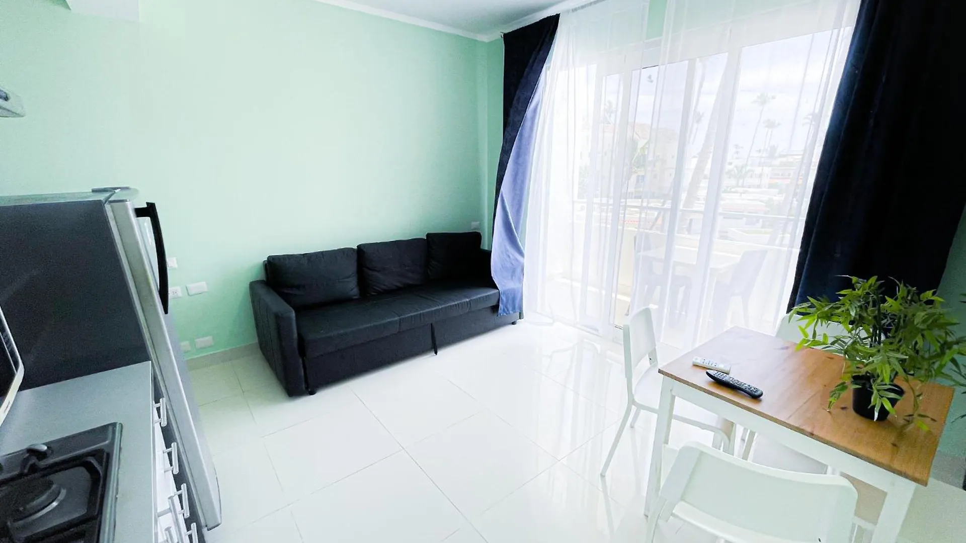 Ducassi Suites Studios Vacation Hotel - Bavaro Beach Club - Wifi - Parking Punta Cana
