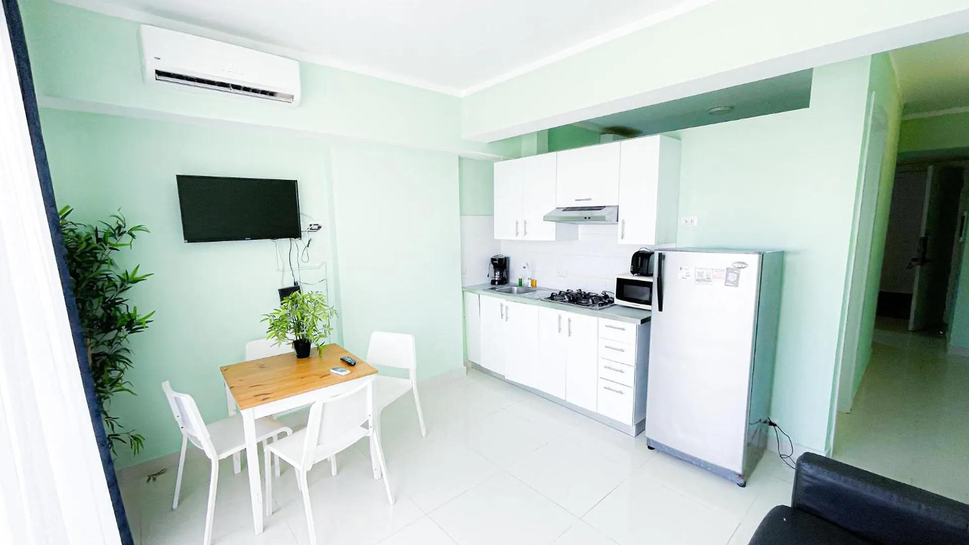Ducassi Suites Studios Vacation Hotel - Bavaro Beach Club - Wifi - Parking Punta Cana